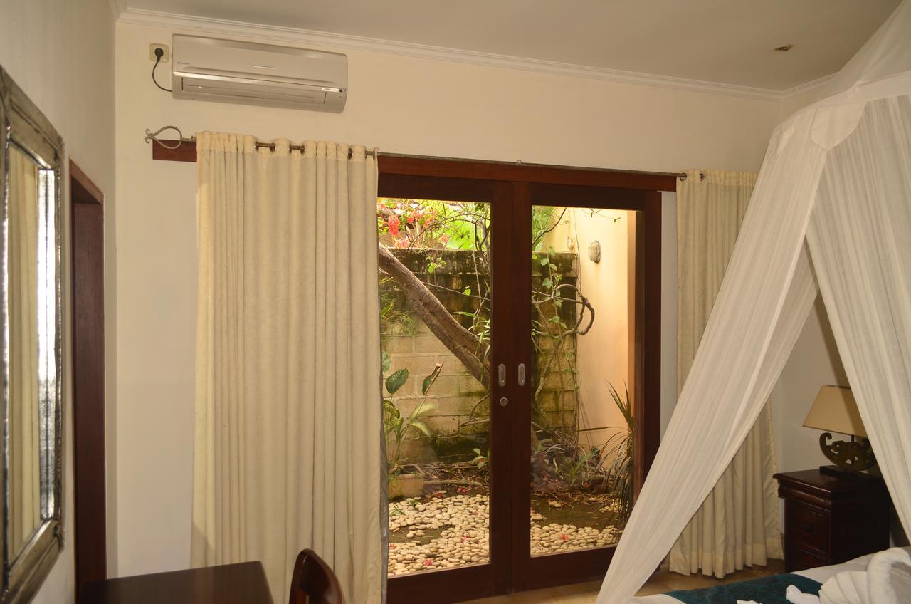 Villa Laella Favella Seminyak Exterior foto